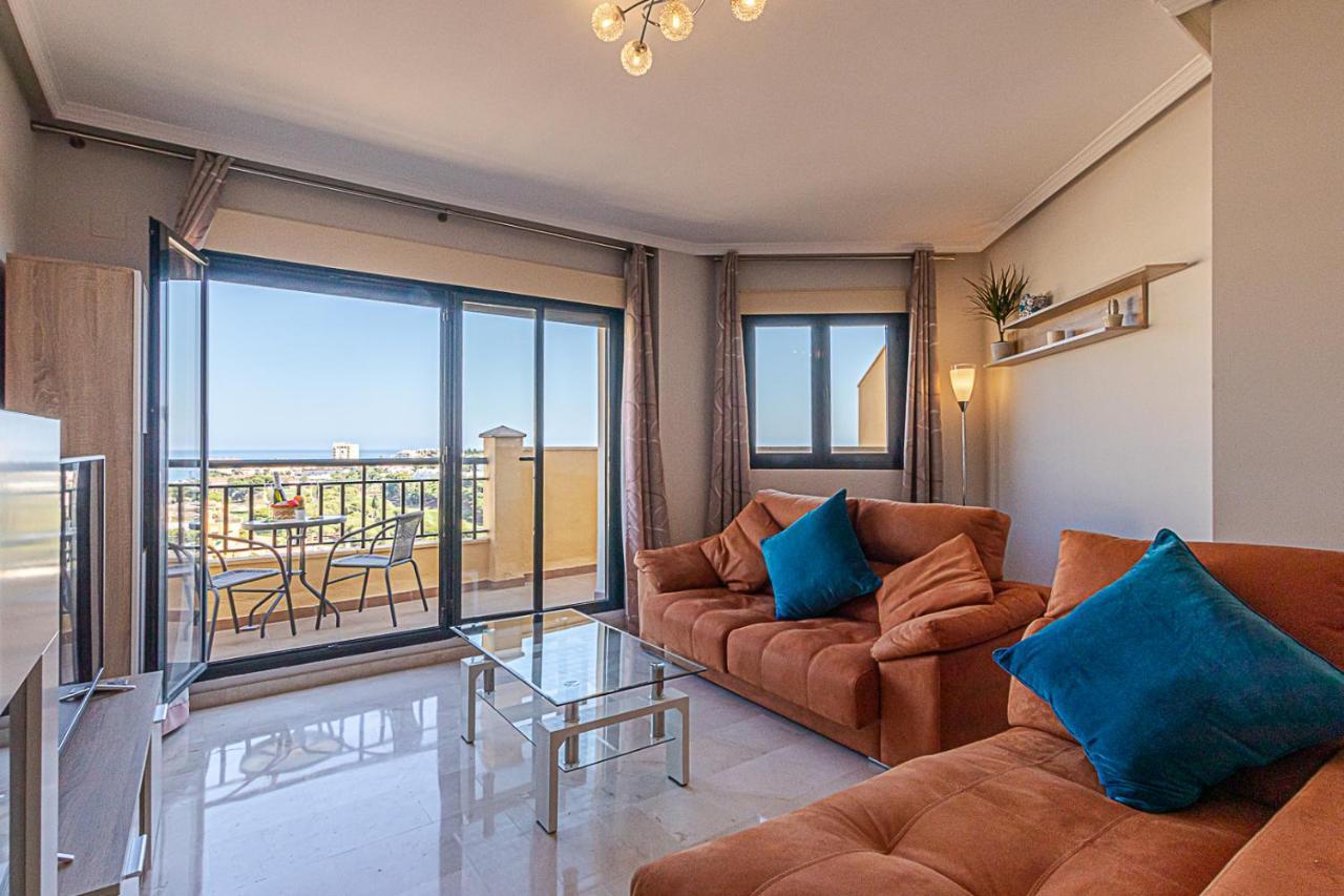 797 Holiday Rentals - Moderno Piso Para 5 Con Hermosas Vistas Benalmádena Esterno foto