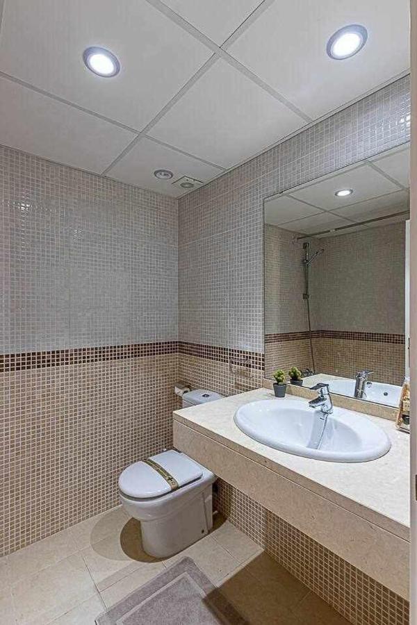 797 Holiday Rentals - Moderno Piso Para 5 Con Hermosas Vistas Benalmádena Esterno foto