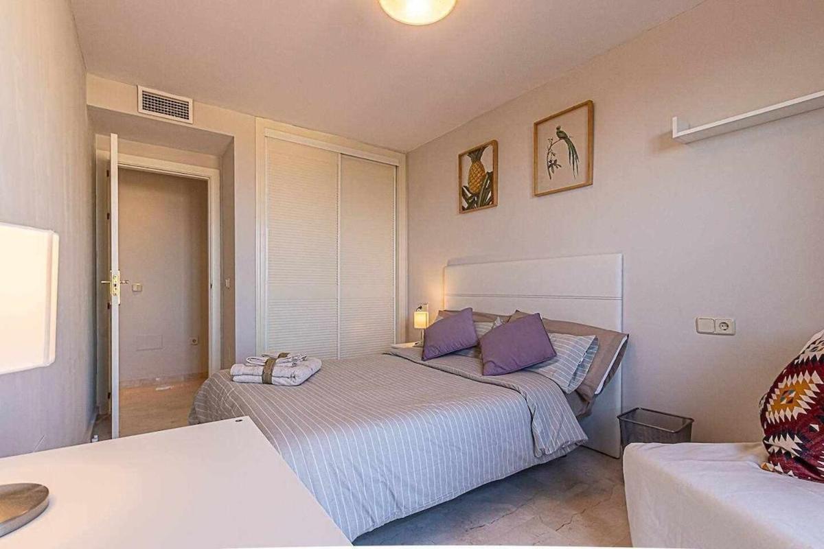 797 Holiday Rentals - Moderno Piso Para 5 Con Hermosas Vistas Benalmádena Esterno foto