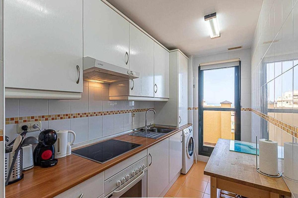 797 Holiday Rentals - Moderno Piso Para 5 Con Hermosas Vistas Benalmádena Esterno foto